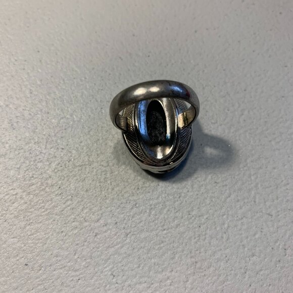 Vintage Whiting & Davis Hematite and silver cocktail ring - Picture 3 of 5